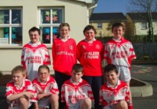 The boy’s team in the Cumann na Bunscoil 5 aside competition