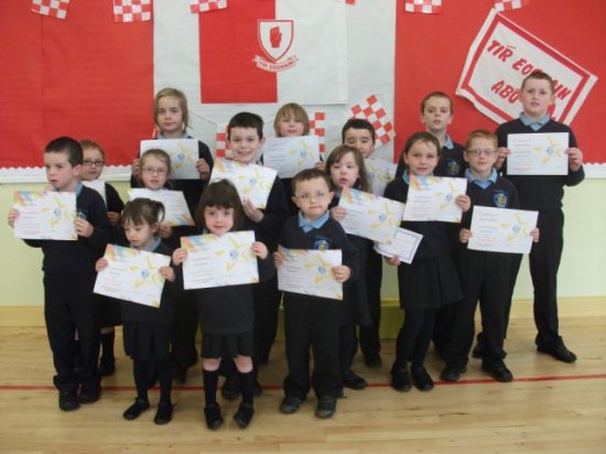 Pupil receive awards